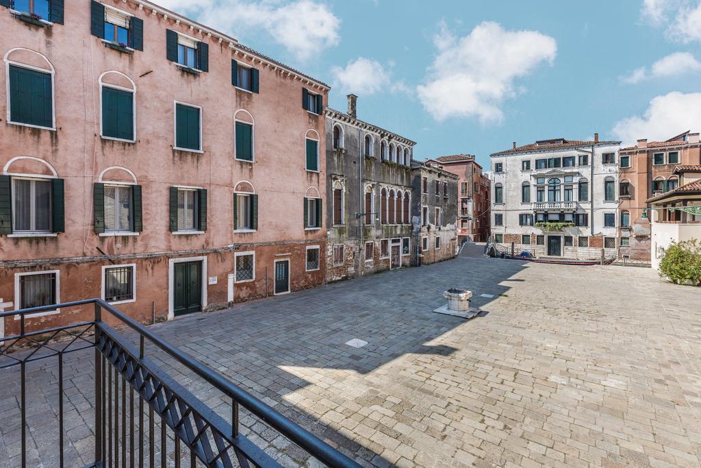 Ca' Del Monastero 3 Collection Apartment For 4 Guests With Lift البندقية الغرفة الصورة
